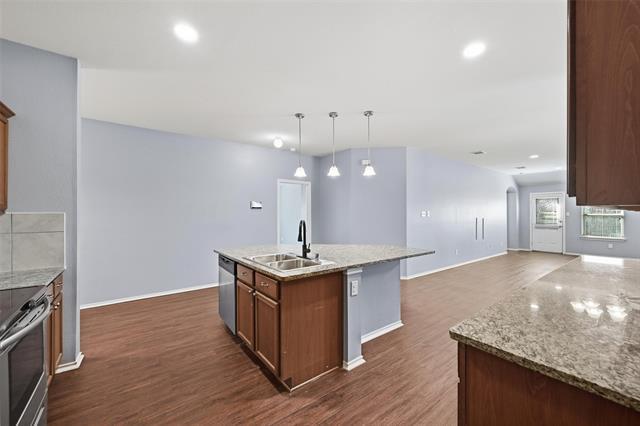 Building Photo - 1011 Riverstone Trl