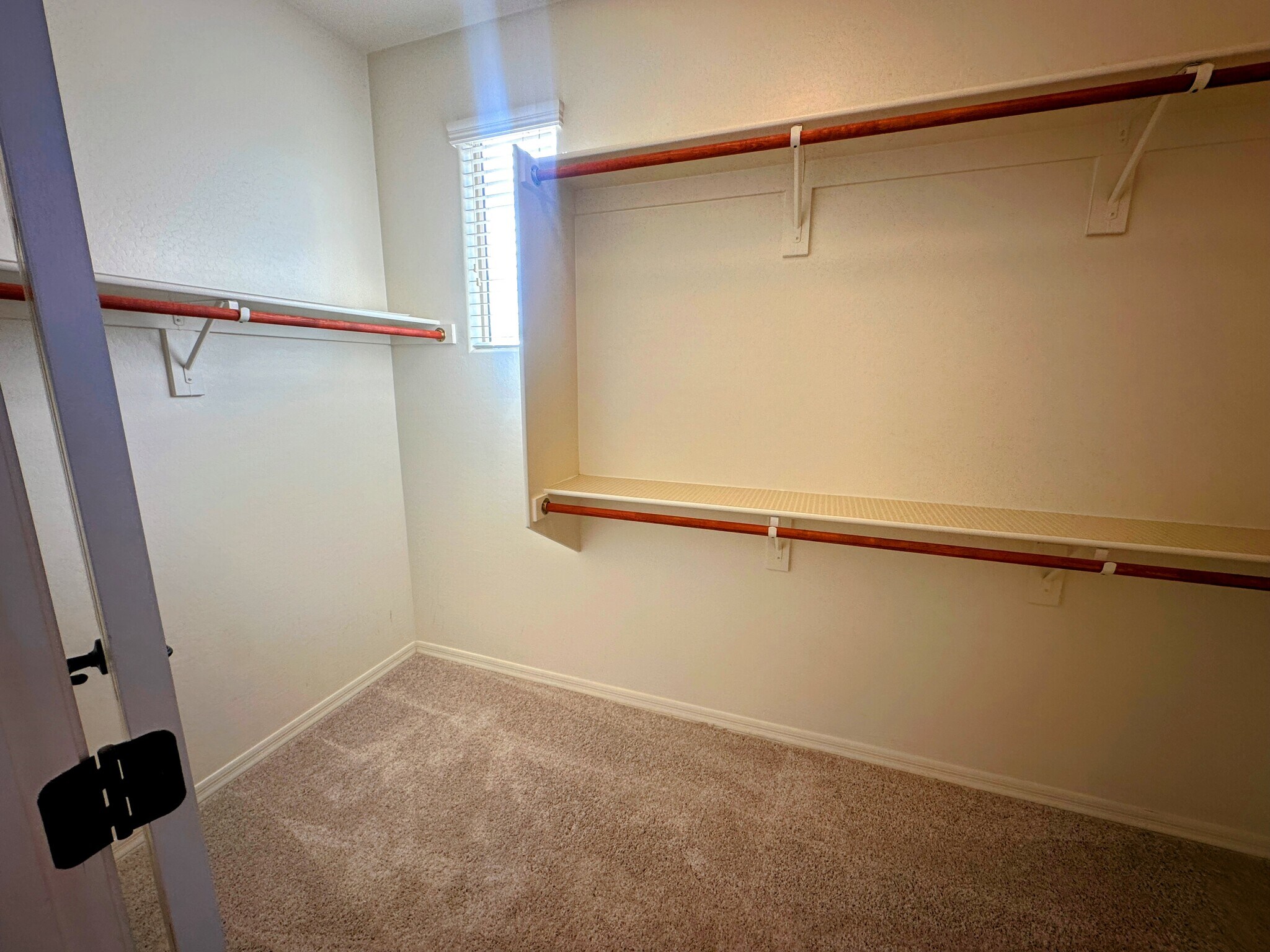 Building Photo - 4717 W Sweet Iron Pass