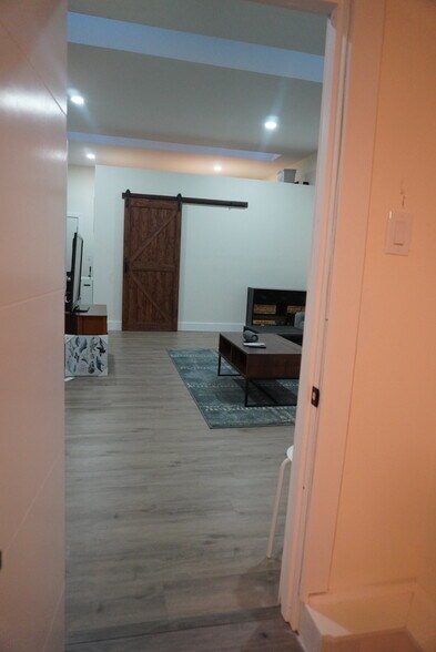 Building Photo - 18408 Occidental Ave S