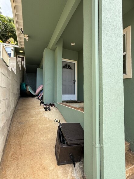 Building Photo - 47-358 Lulani St