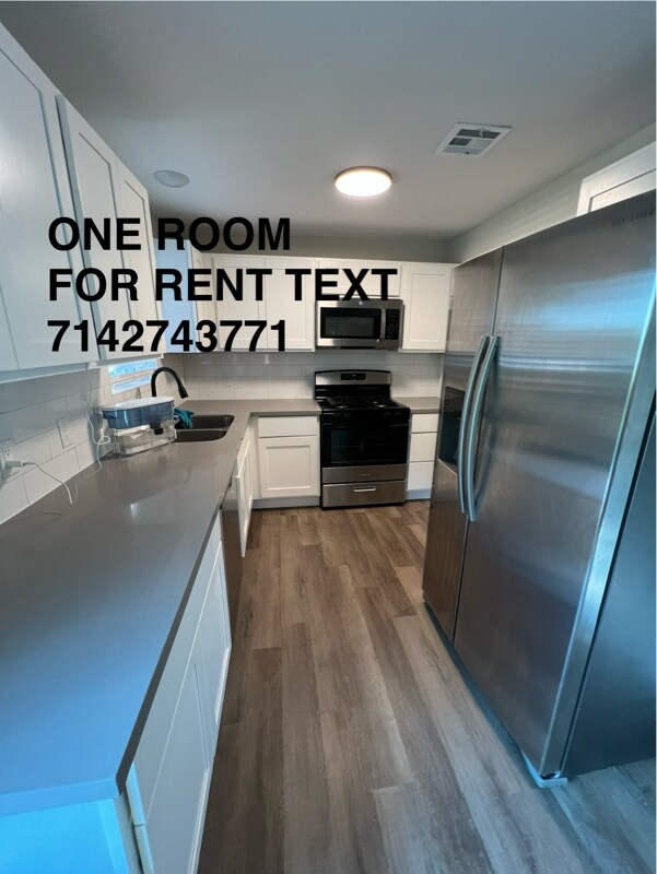 Building Photo - 3424 Parker Dr