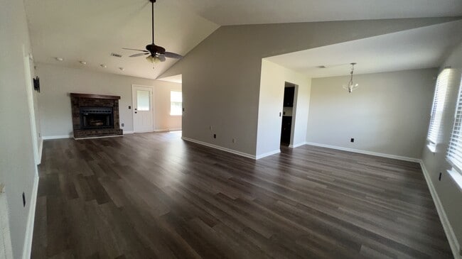 Building Photo - 822 Waterfield Dr