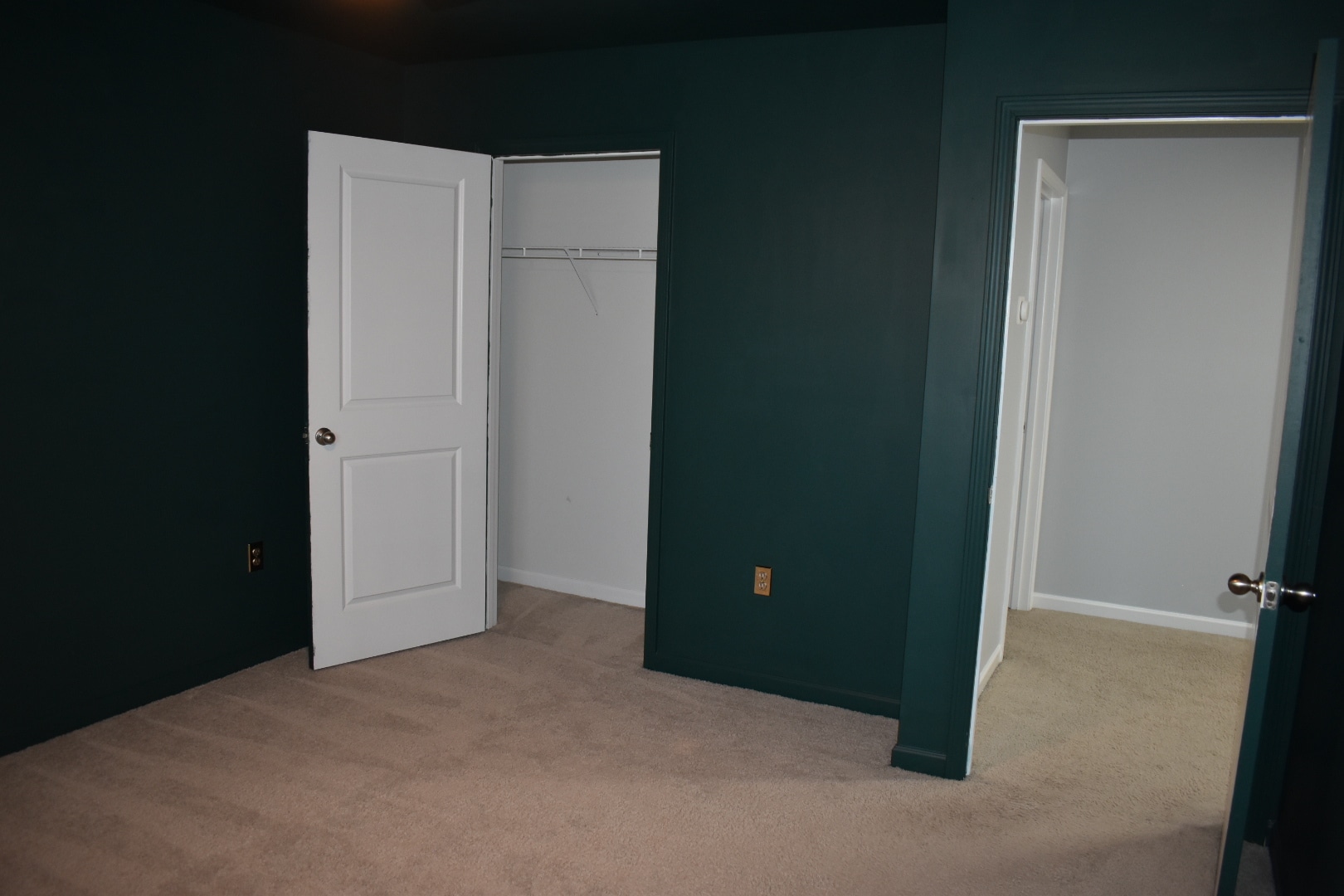 Building Photo - 145 Presley Ln