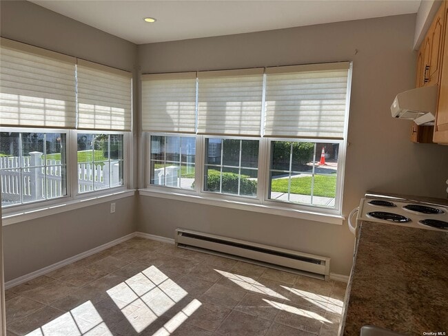 Building Photo - 36 Revere Dr