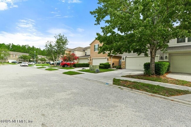 Building Photo - 6019 Bartram Village Dr