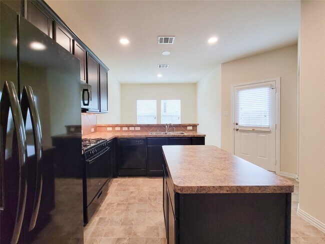 Building Photo - 5209 Dauntless Dr