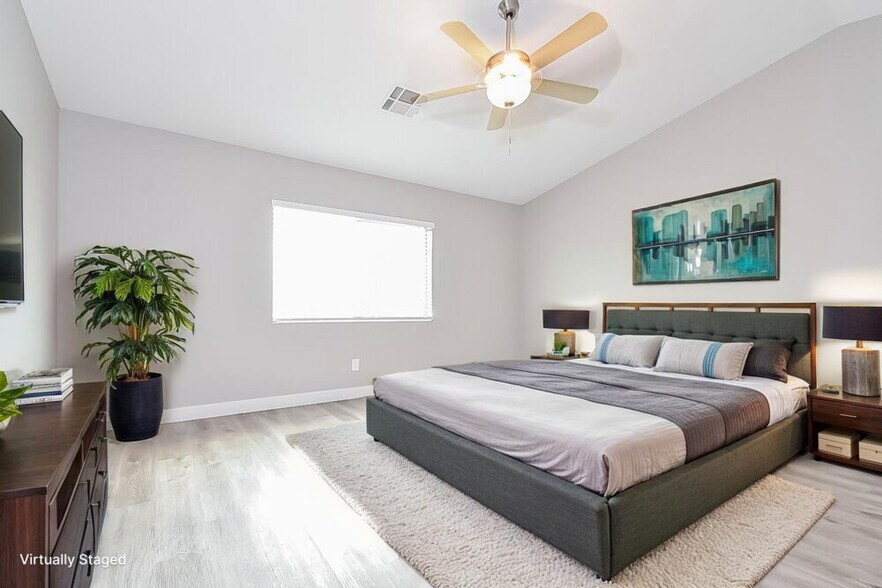 Building Photo - 9716 N Fast Elk St