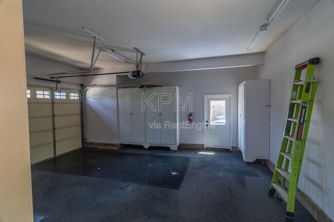 Building Photo - 672 Cypress Run
