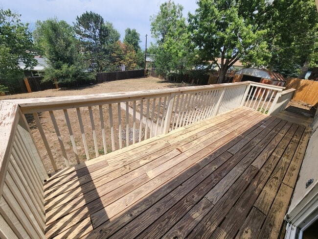 Building Photo - 677 Bridger Dr