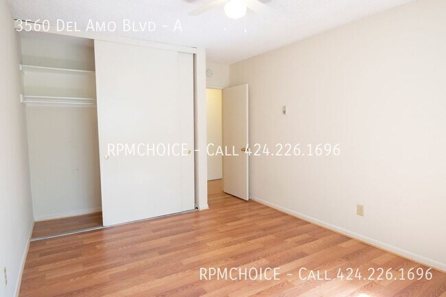 Building Photo - 3560 Del Amo Blvd