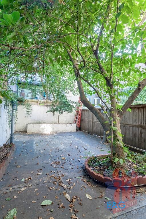 Primary Photo - 2 bedroom in NEW YORK NY 10016