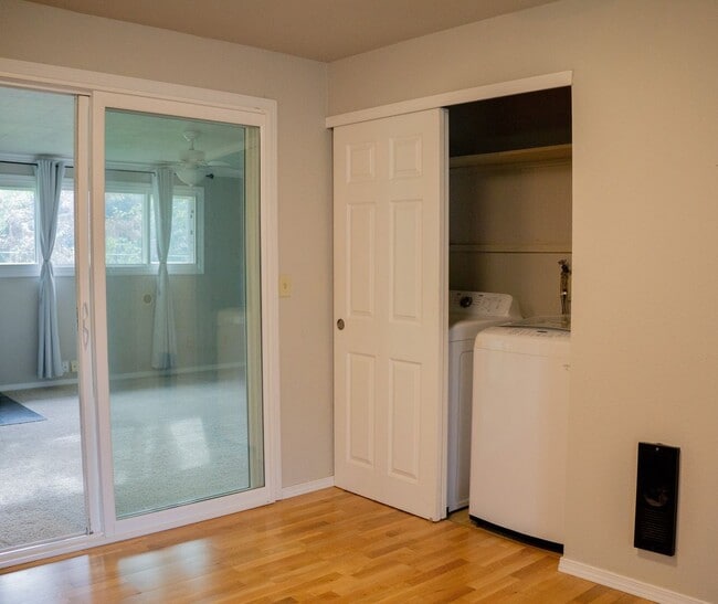 Building Photo - A Charming 3-Bedroom Rambler!