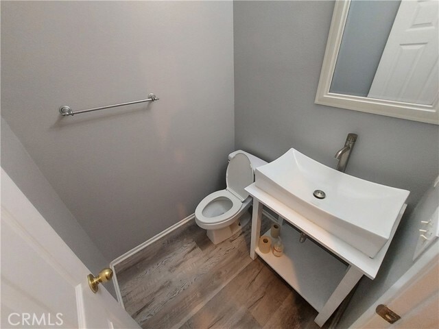 Building Photo - 17811 Cottonwood Ct