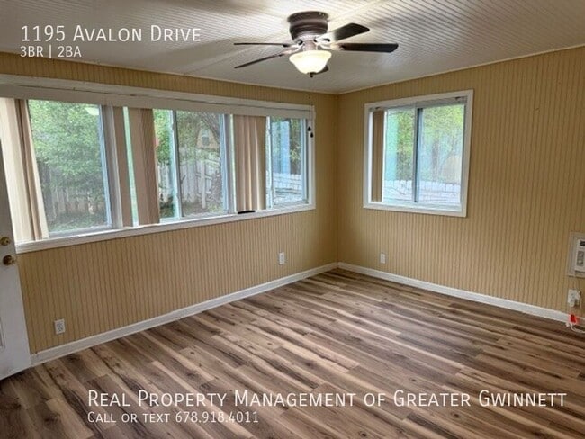 Building Photo - 1195 Avalon Dr