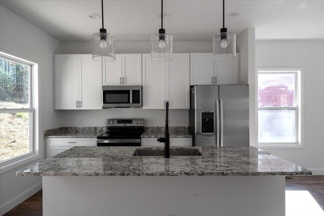 Building Photo - 131 Owenby Ln