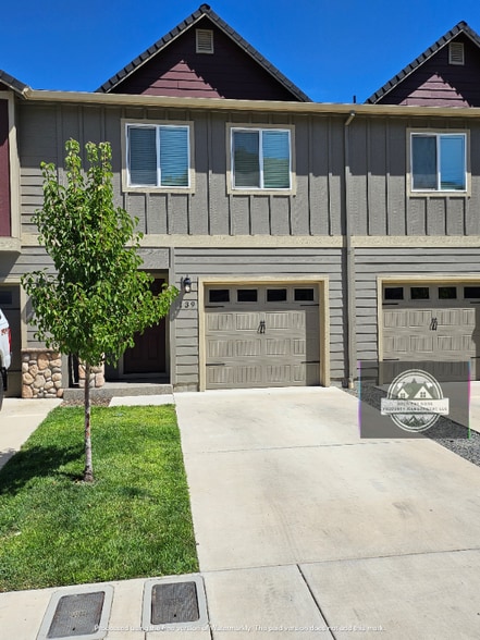 Primary Photo - 139 Rivers Edge Ct