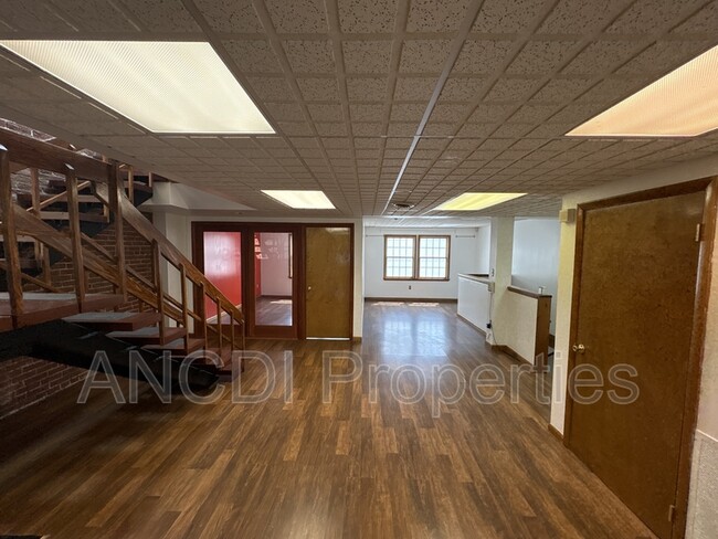 Building Photo - 74-76 High Street - 2