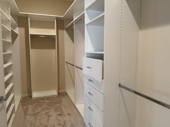 Building Photo - 78768 Yellen Dr