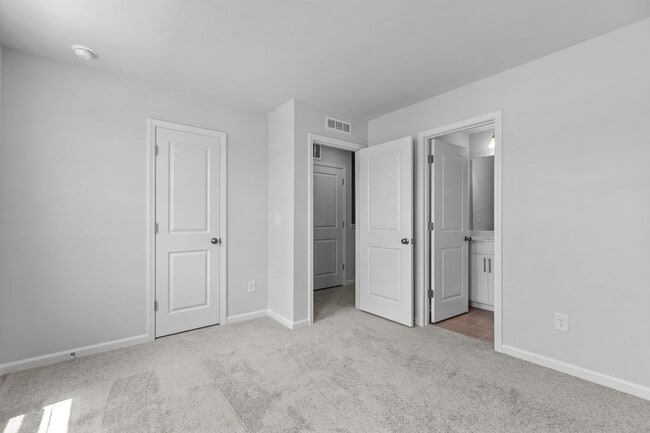 Building Photo - Gorgeous New Construction! Updated Kitchen...