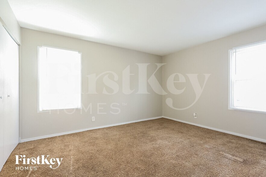 Building Photo - 315 Four Winds Way