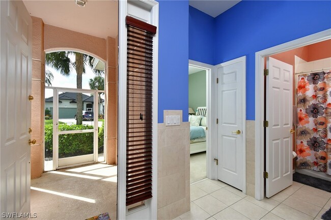 Building Photo - 2162 Oxford Ridge Cir