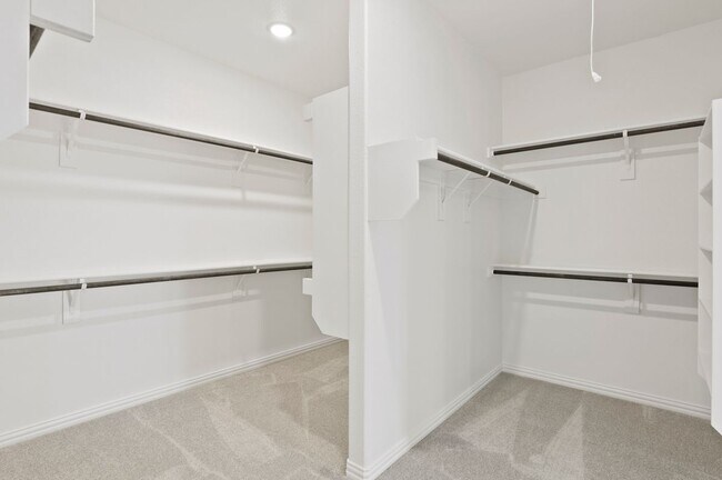 Building Photo - 601 Winslow Ln