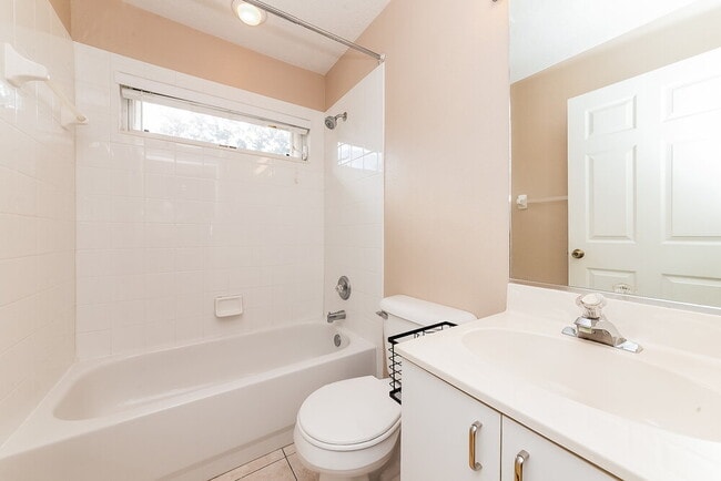 Building Photo - 3027 58th Terrace E