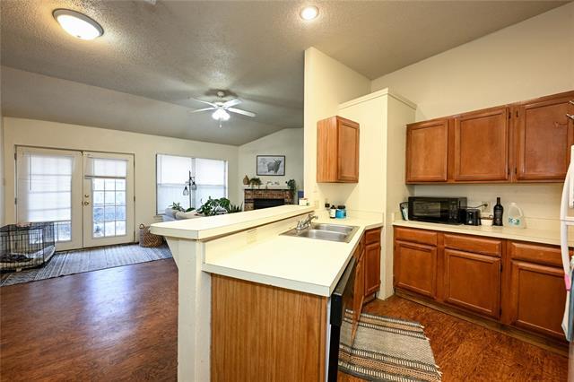 Building Photo - 1113 Bayfield Dr