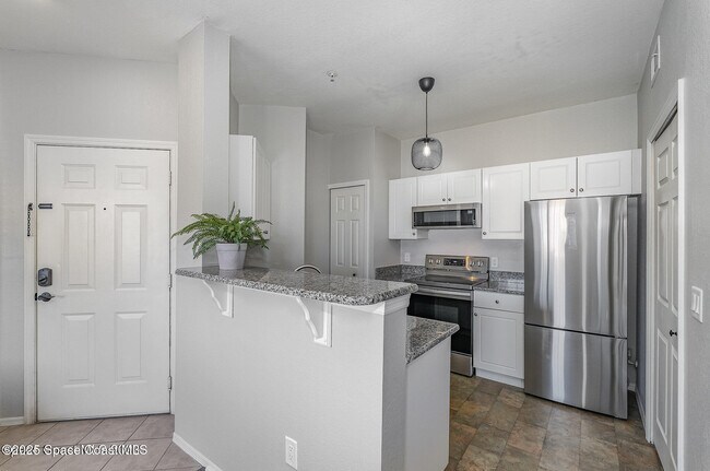 Building Photo - 1777 Sophias Dr