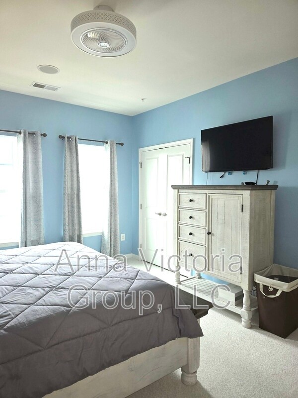 Building Photo - 10502 Galena Ln