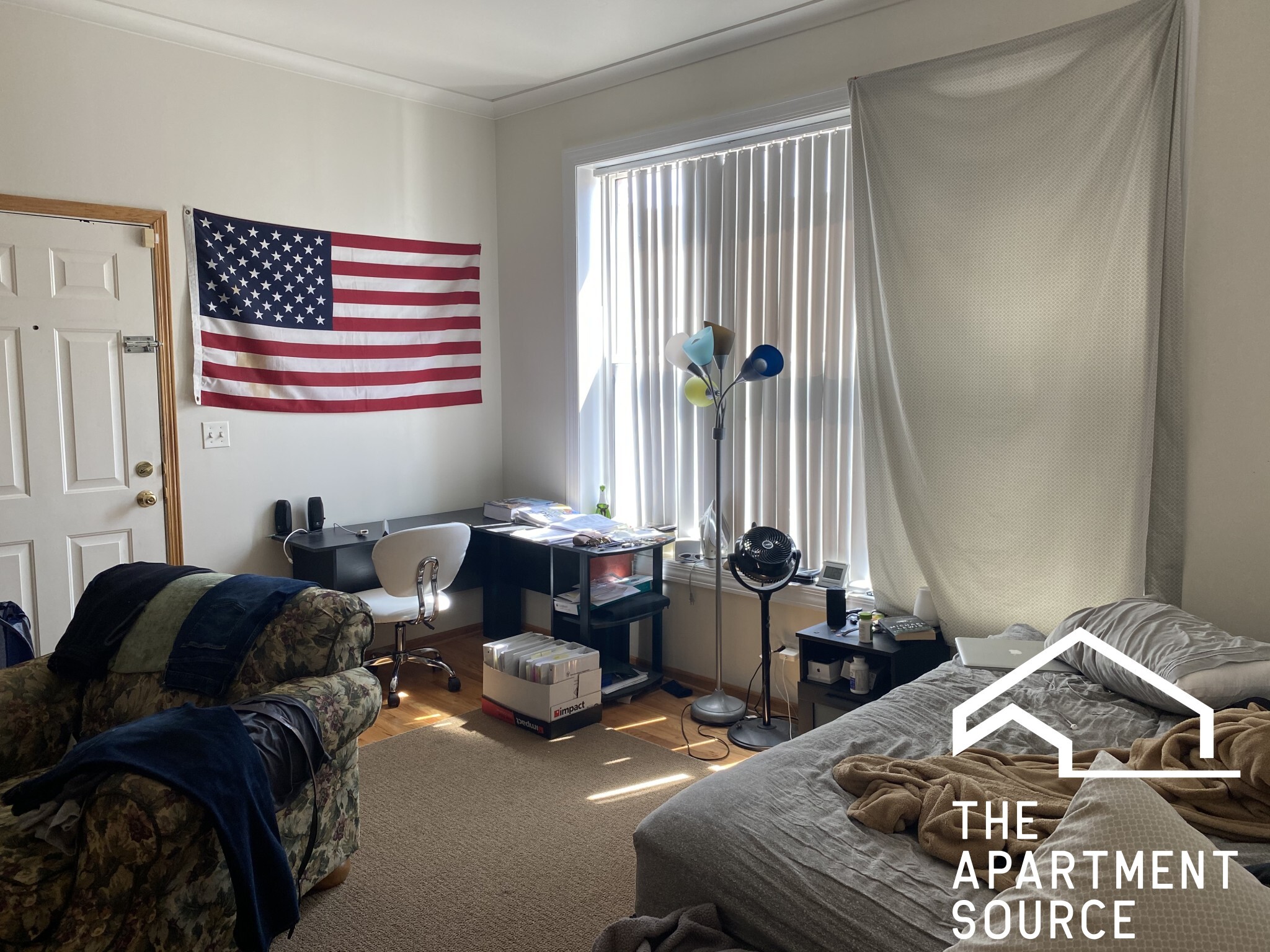 Building Photo - 1446 N Leavitt St