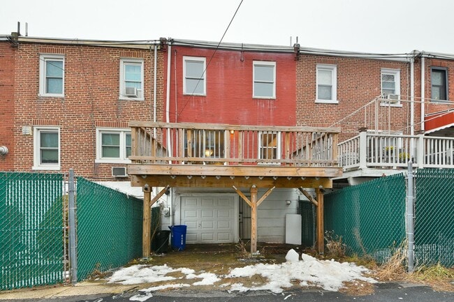 Building Photo - Beautifully Renovated 3 Bedroom Home Now Available For Rent in Cedarbrook!!!