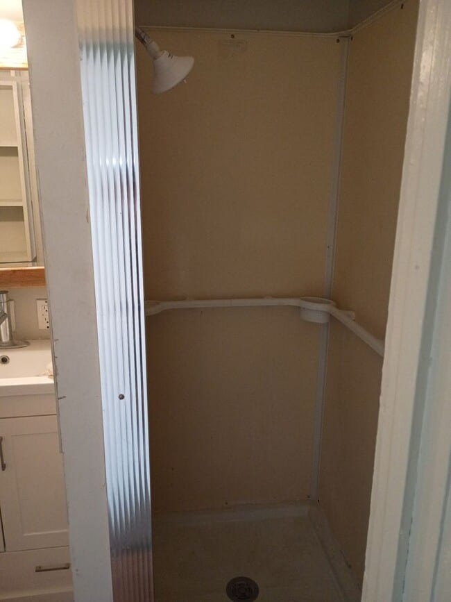 Building Photo - 107 Harrison Pl