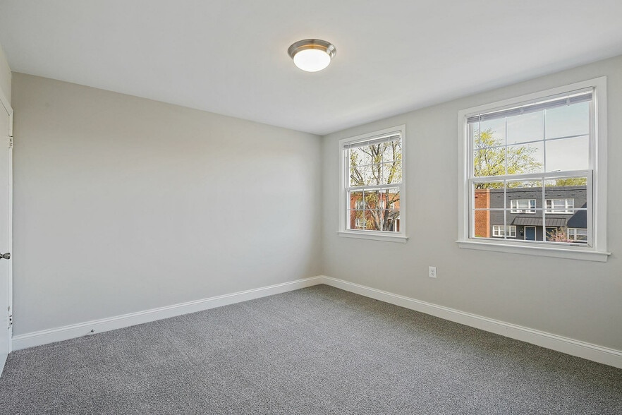 Building Photo - Gray Haven Townhomes