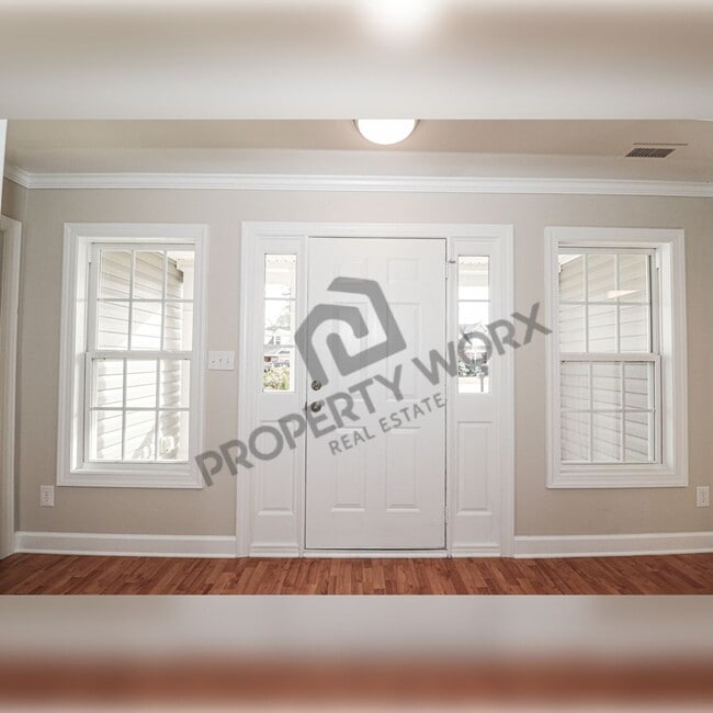Building Photo - Single Family Home in Rocky Mount