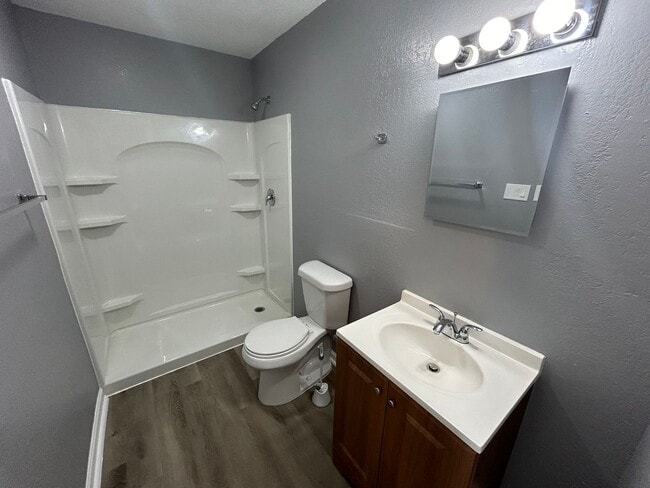 Building Photo - 2319 Observation Dr