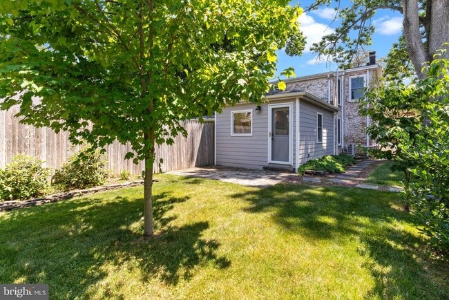 Building Photo - 109 Mercer St