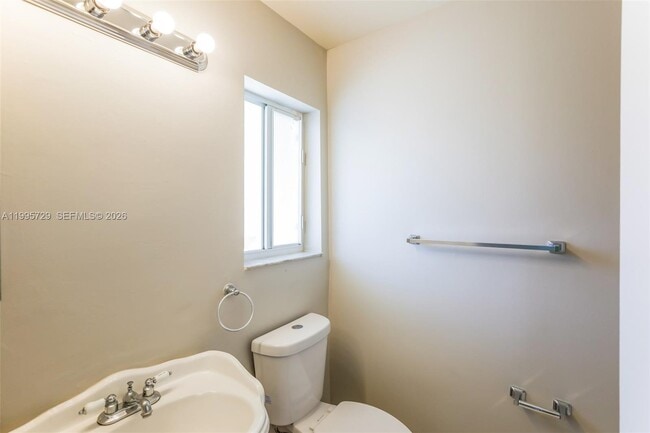 Building Photo - 13921 SW 173rd Terrace