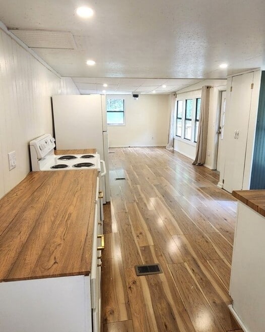 Building Photo - 4439 Danville Rd