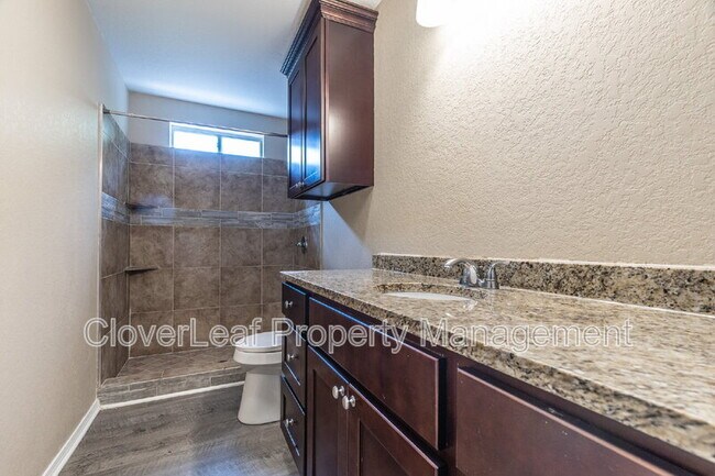 Building Photo - 3613 Candle Ridge Dr