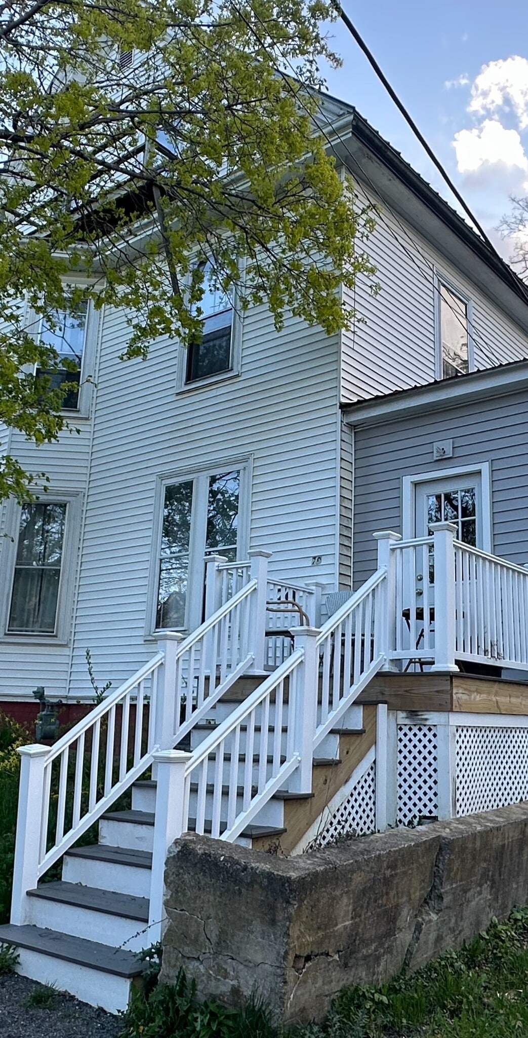 Building Photo - 79 Sanford St