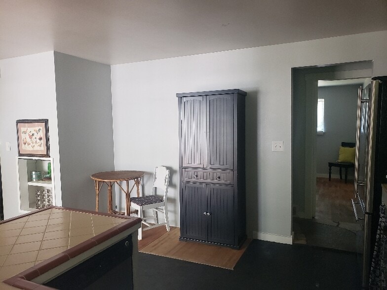 Building Photo - 1604 N 203rd Pl