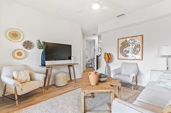 Building Photo - 6418 Margarita Shores Ln