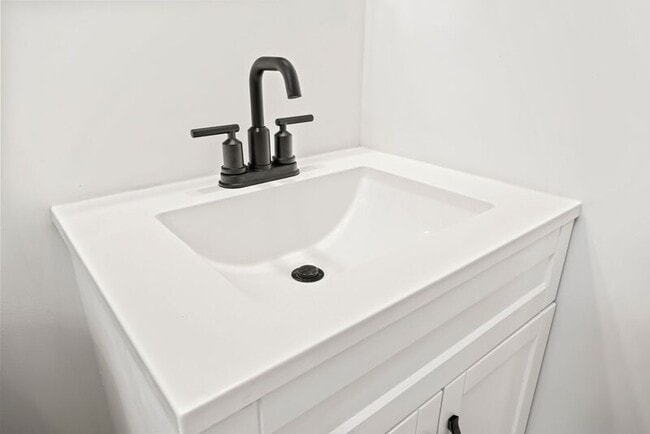 Building Photo - 101 Union Ave