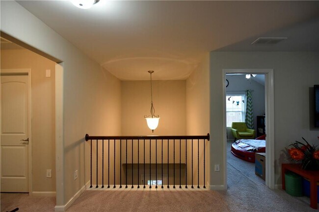 Building Photo - 1805 Kingsbridge Ct