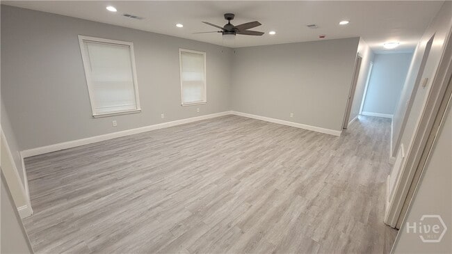 Building Photo - 1129 E Bolton St