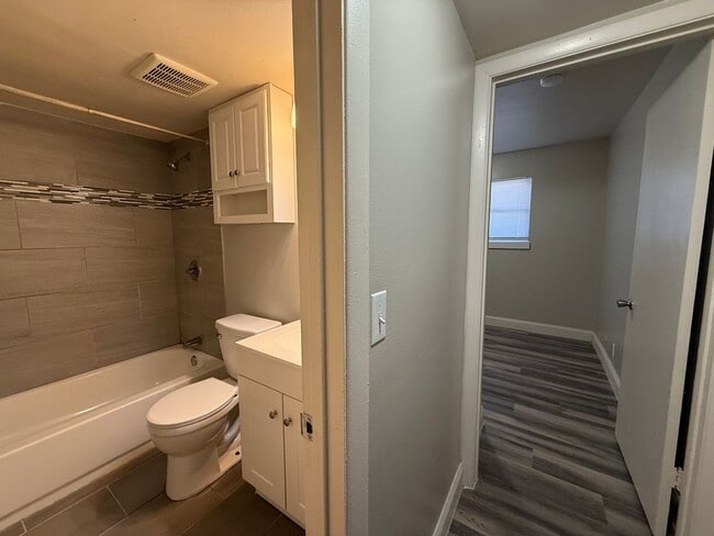 Building Photo - 2459 S St Clair St