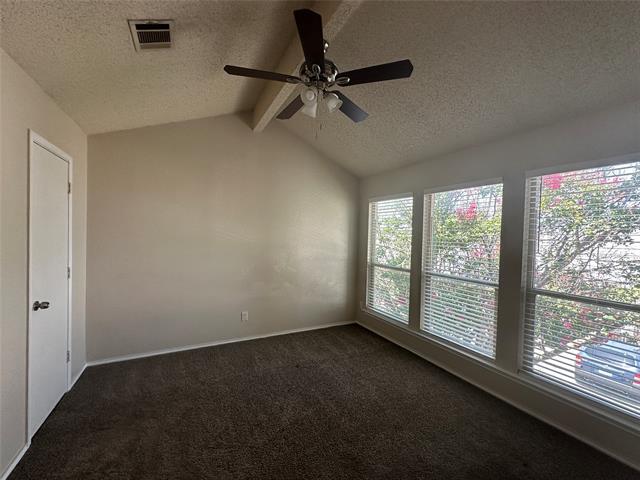 Building Photo - 2717 Meadow Park Dr
