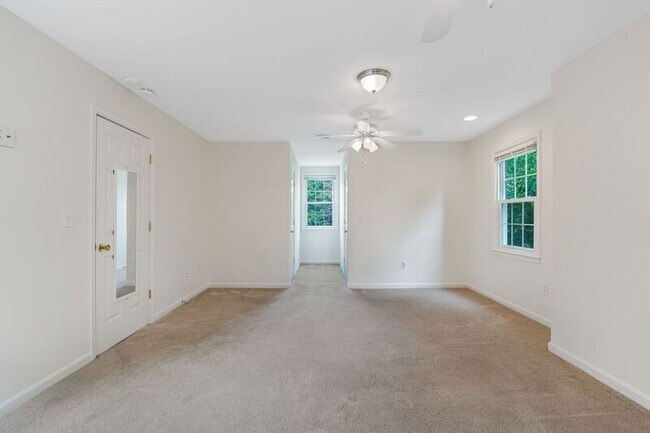 Building Photo - 94 Cleremont Dr