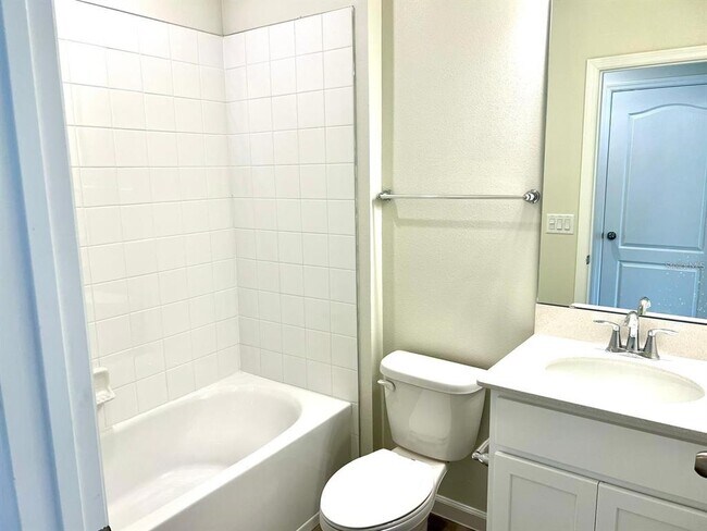 Building Photo - 2778 Narcoossee Cmns Wy